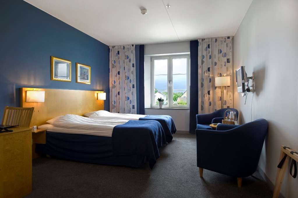 Lumber & Karle Hotel Kvänum Room photo