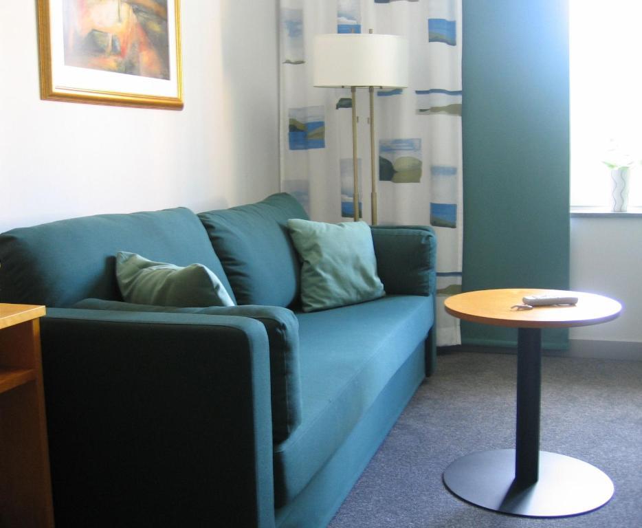 Lumber & Karle Hotel Kvänum Room photo